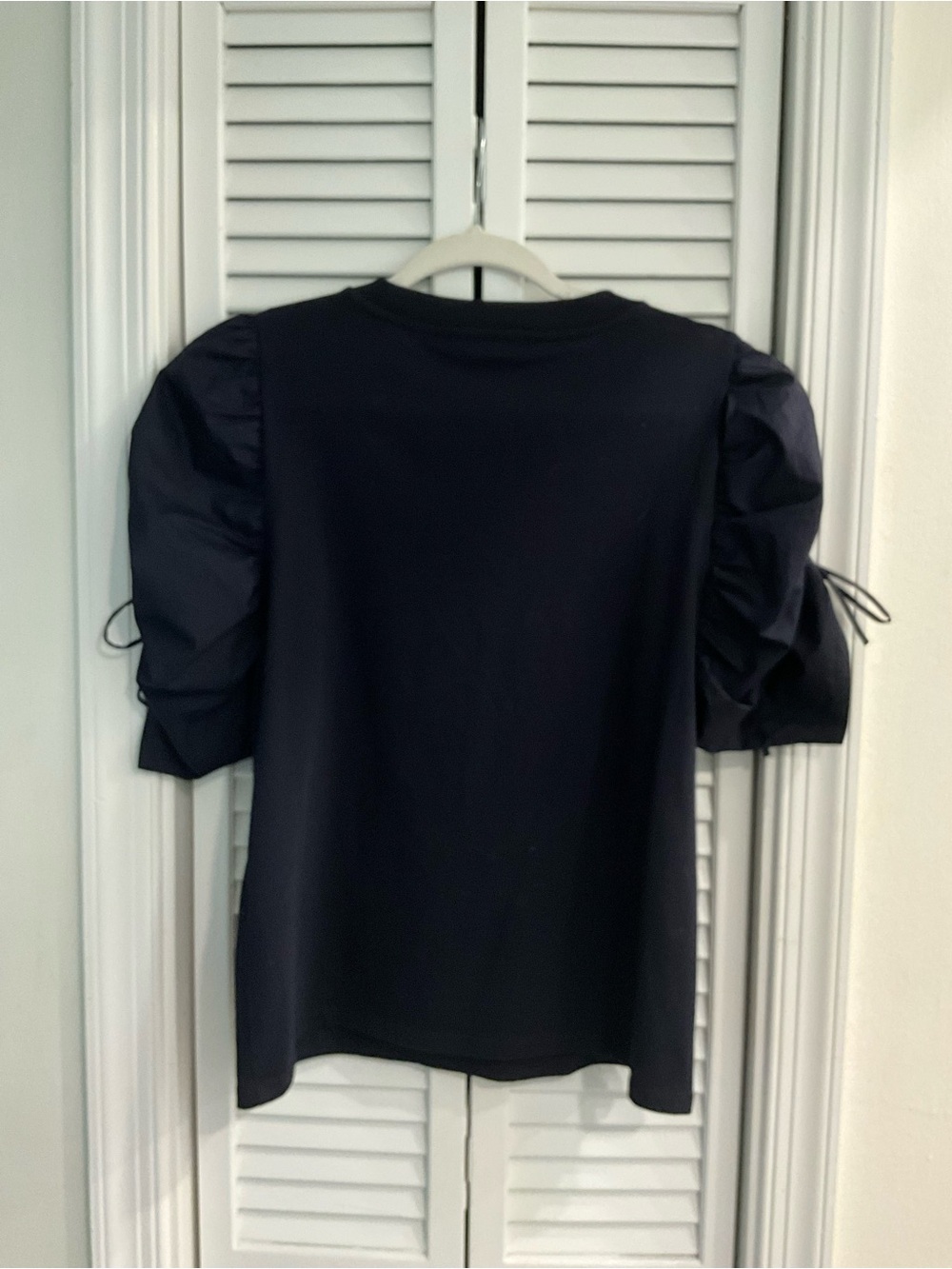 FRAME Puff Sleeve Top in Navy Blue Size L